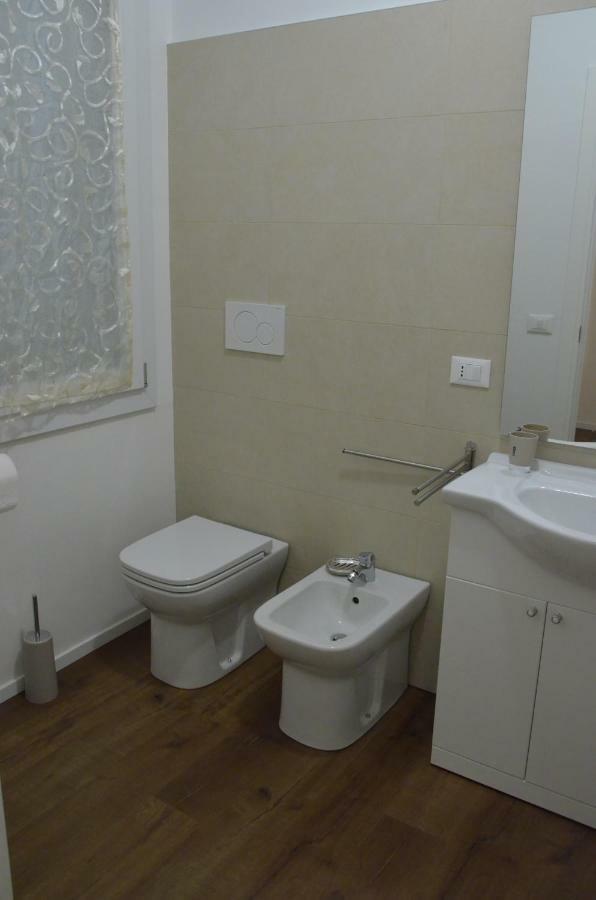 Residenza Ofelia Apartment Vicenza Luaran gambar